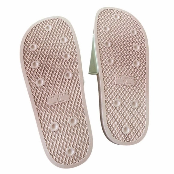 NEW RAE DUNN Beach Bum Slides - Picture 7 of 7